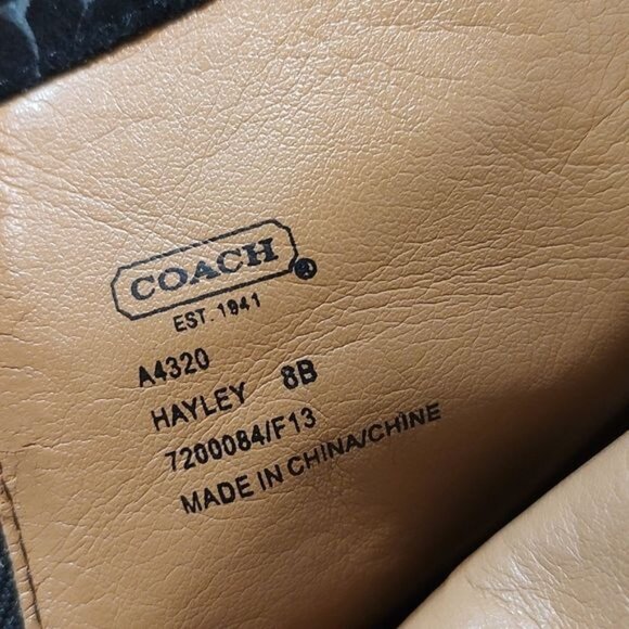 Coach Hayley 8 black suede leather logo bootie fold over heels - Picture 3 of 13